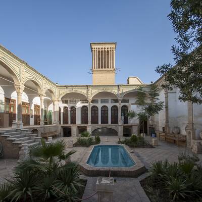 خانه ی تاریخی زند (موزه ی مردم شناسی قم )